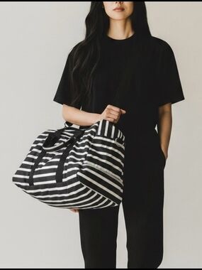 Striped Black & White Weekender Bag - Women's Travel Tote